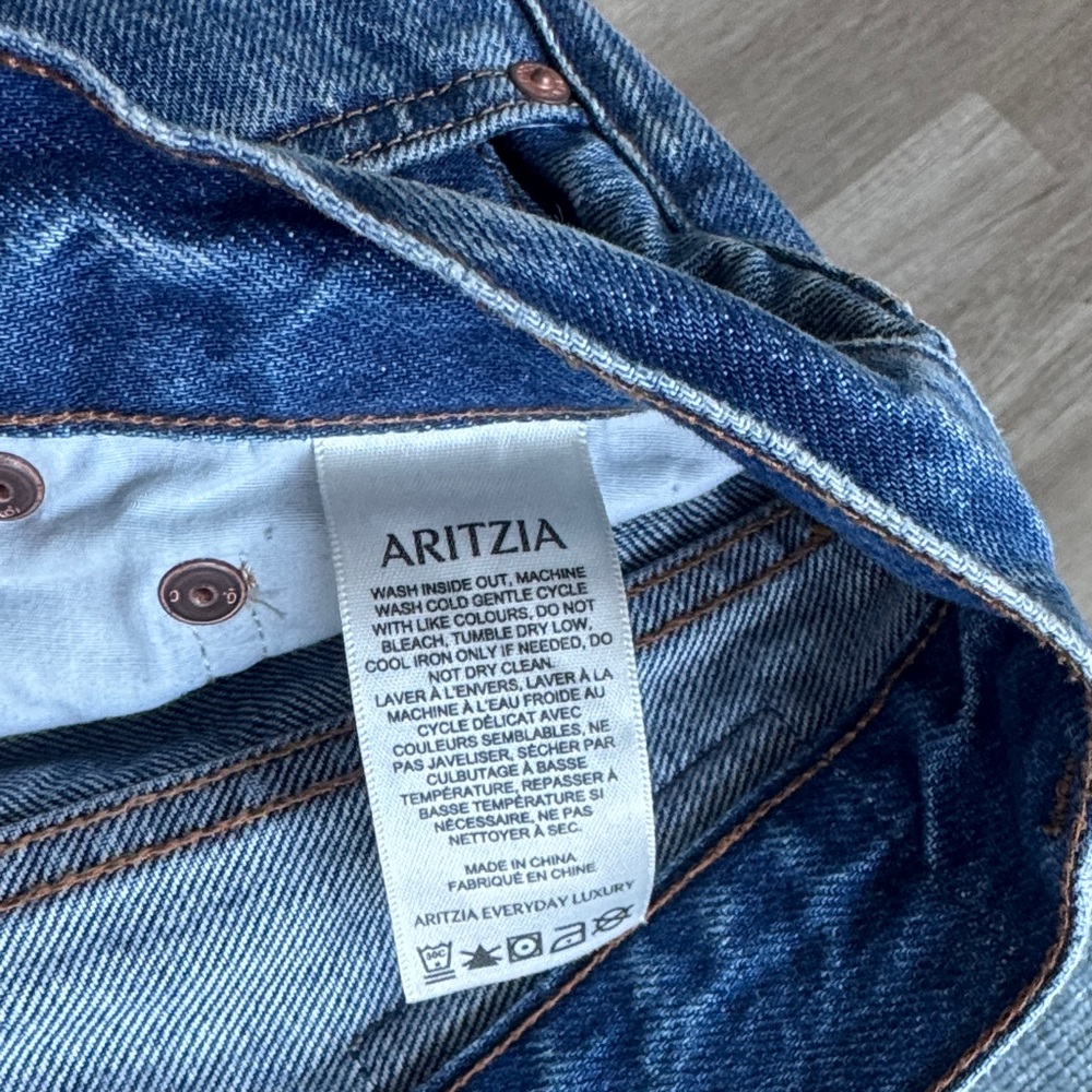 Aritzia Denim Forum 90s Marlo hi rise baggy - Picture 3 of 5